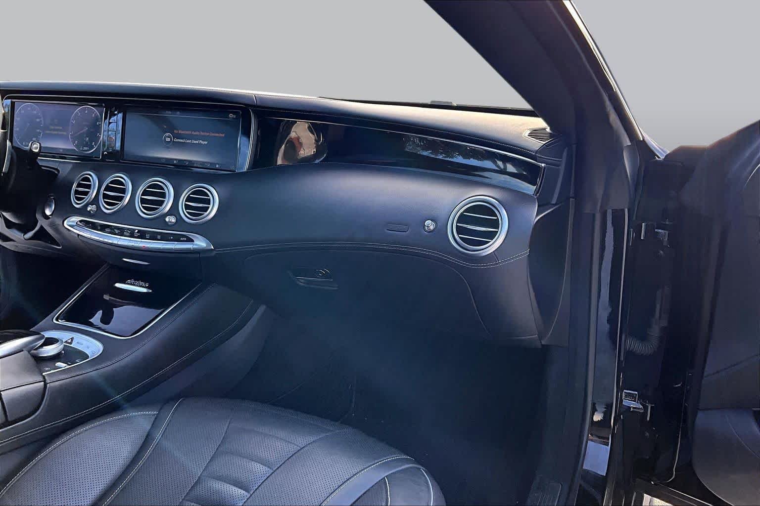 Used 2017 designo Mocha Black Mercedes-Benz S 550 image 18