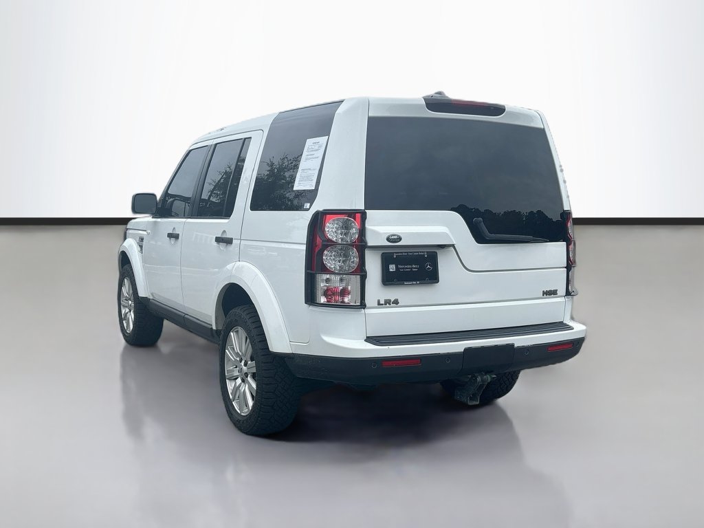 Used 2012 White Land Rover V8 image 5