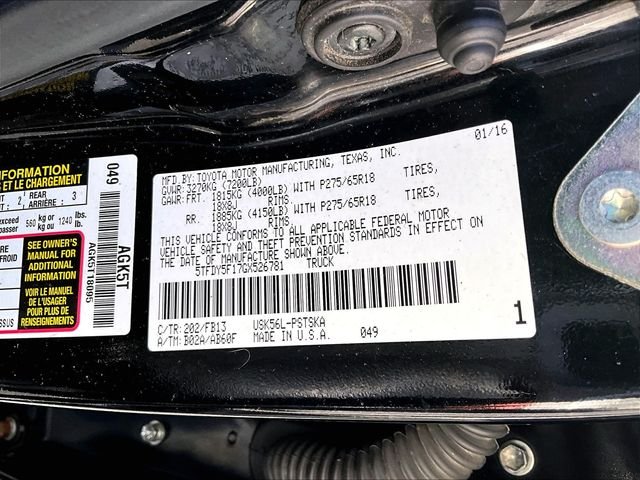 Used 2016 Black Toyota SR5 image 34