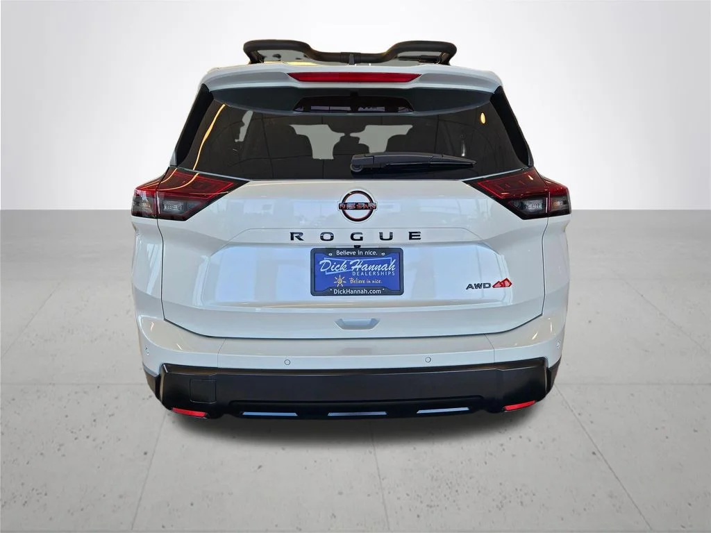 New 2026 Everest White Pearl TriCoat Nissan Rock Creek image 8
