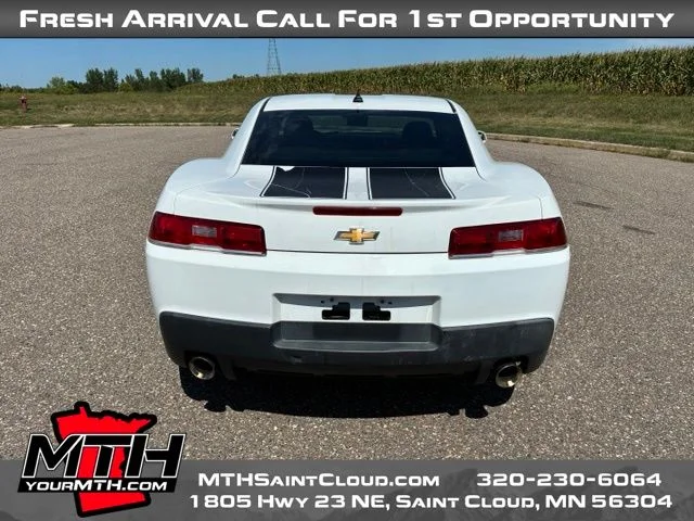 Used 2014 White Chevrolet 1LS image 7