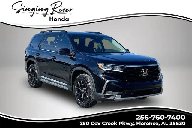 2025 Honda Pilot Touring 2WD's photo