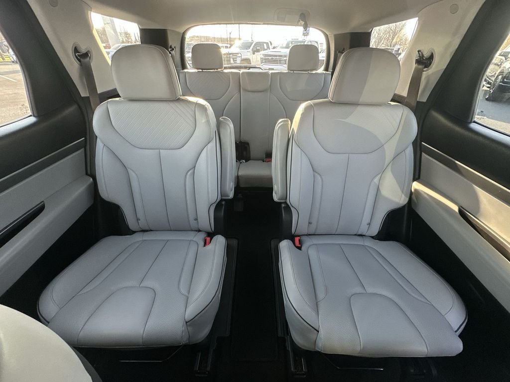 Certified Used 2023 White Hyundai SEL image 22