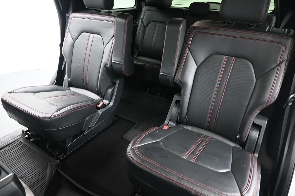 Used 2024 White Ford Limited image 21