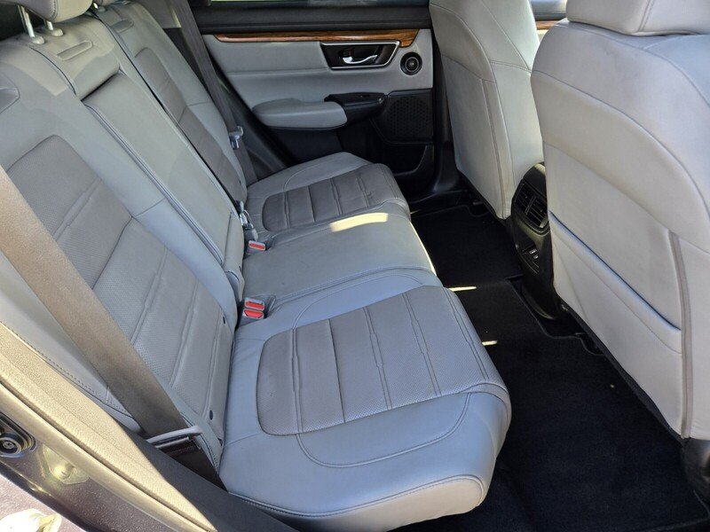 Used 2018  Honda EX-L image 17