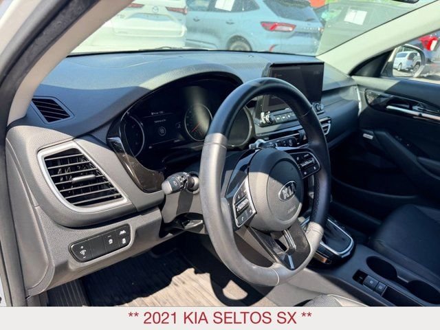 Certified Used 2021 White Kia SX image 21
