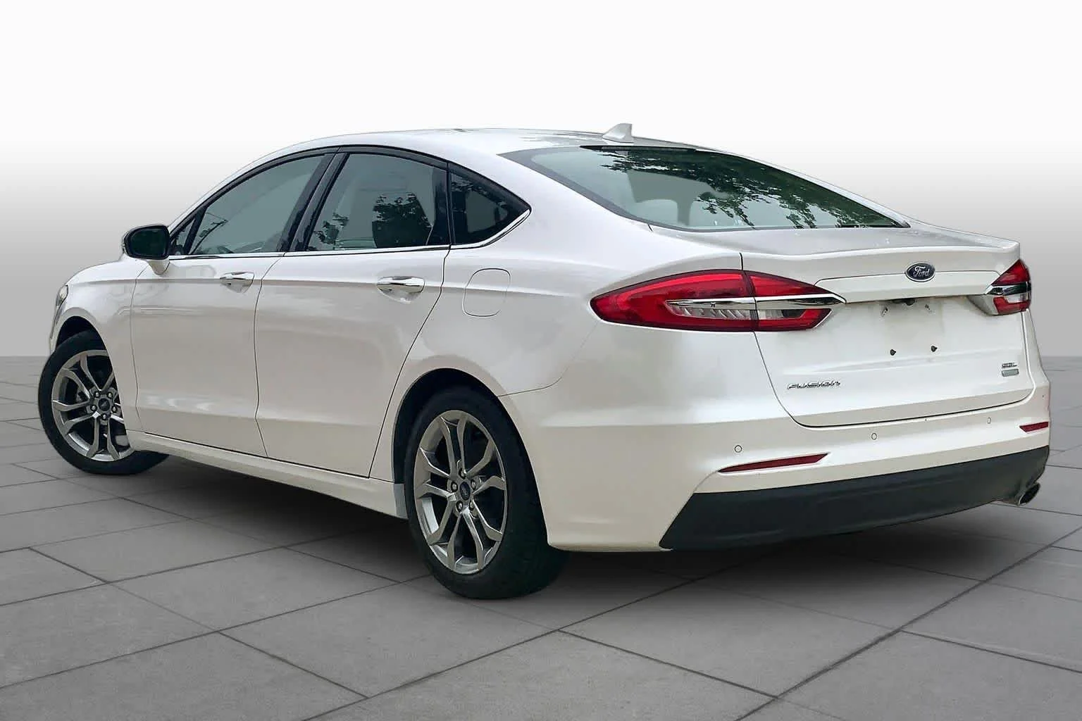 2020 Ford Fusion SEL - Photo 12