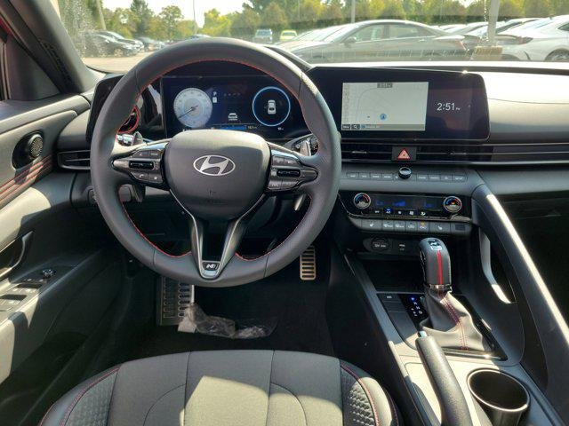 2025 Hyundai Elantra N Line - Photo 10