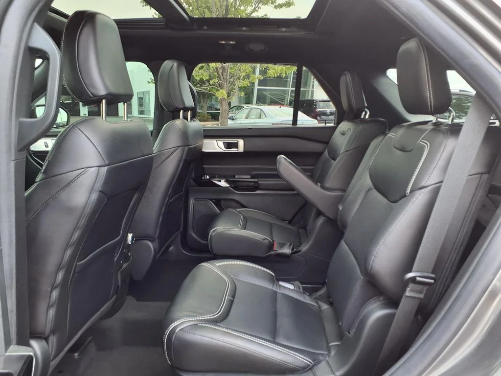 Used 2023 Gray Metallic Ford ST image 24