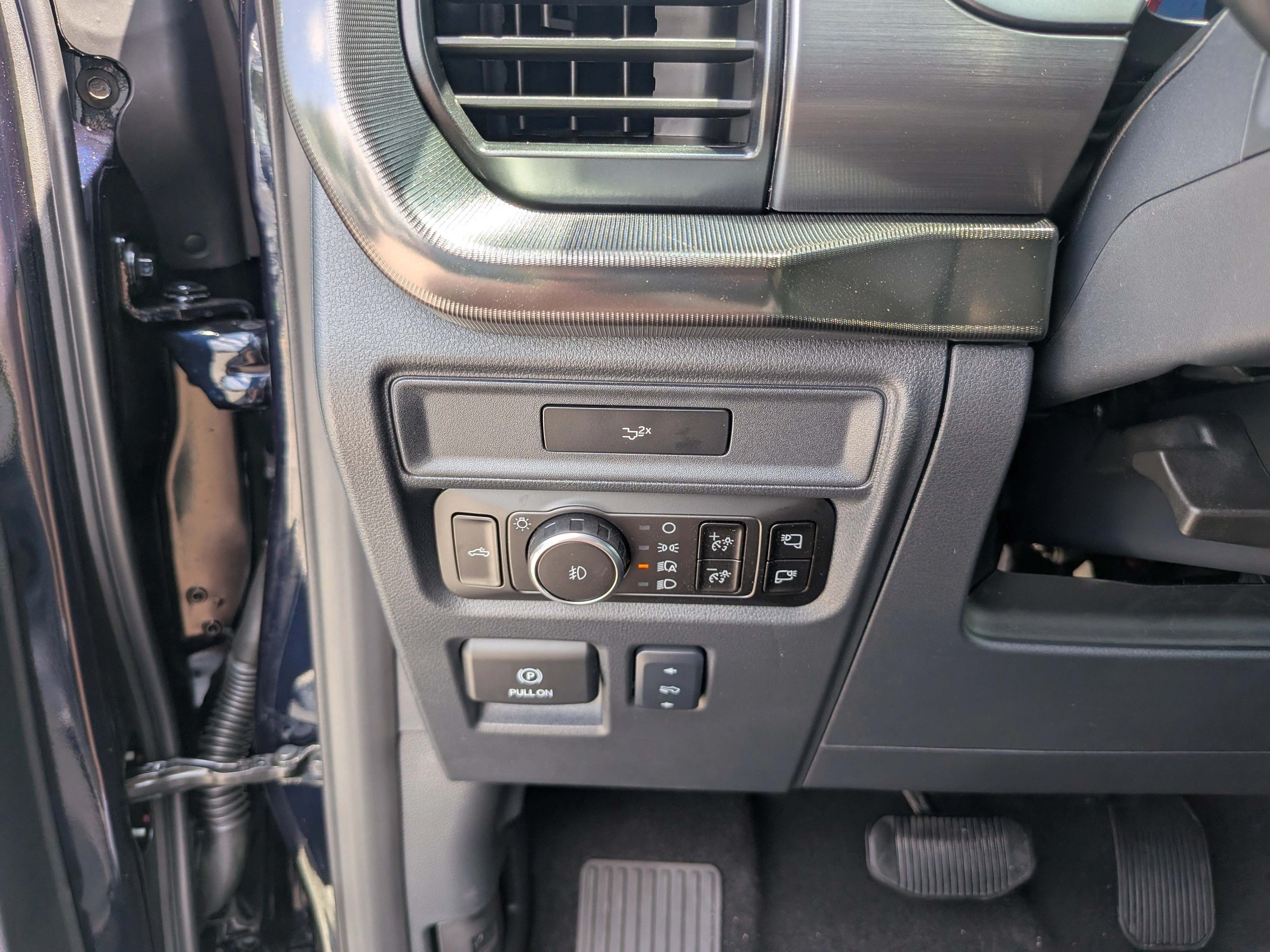 New 2026 Antimatter Blue Metallic Ford Lariat® image 29