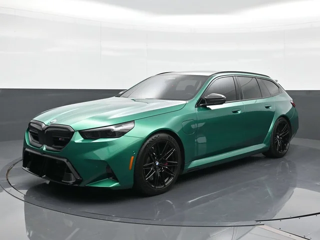 2025 BMW M5 Base