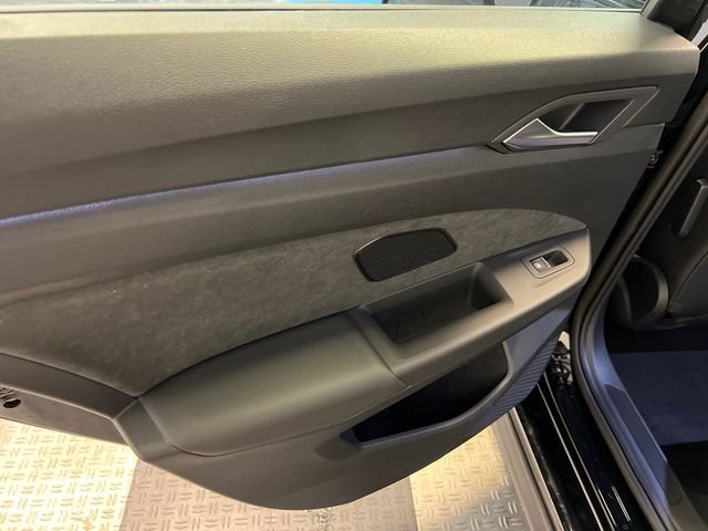 New 2026 Black Volkswagen 2.0T SE image 9