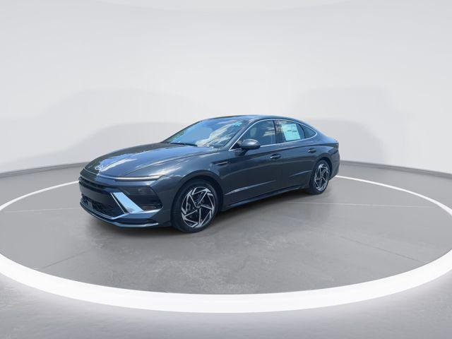 New 2026 Gray Hyundai SEL Sport image 4