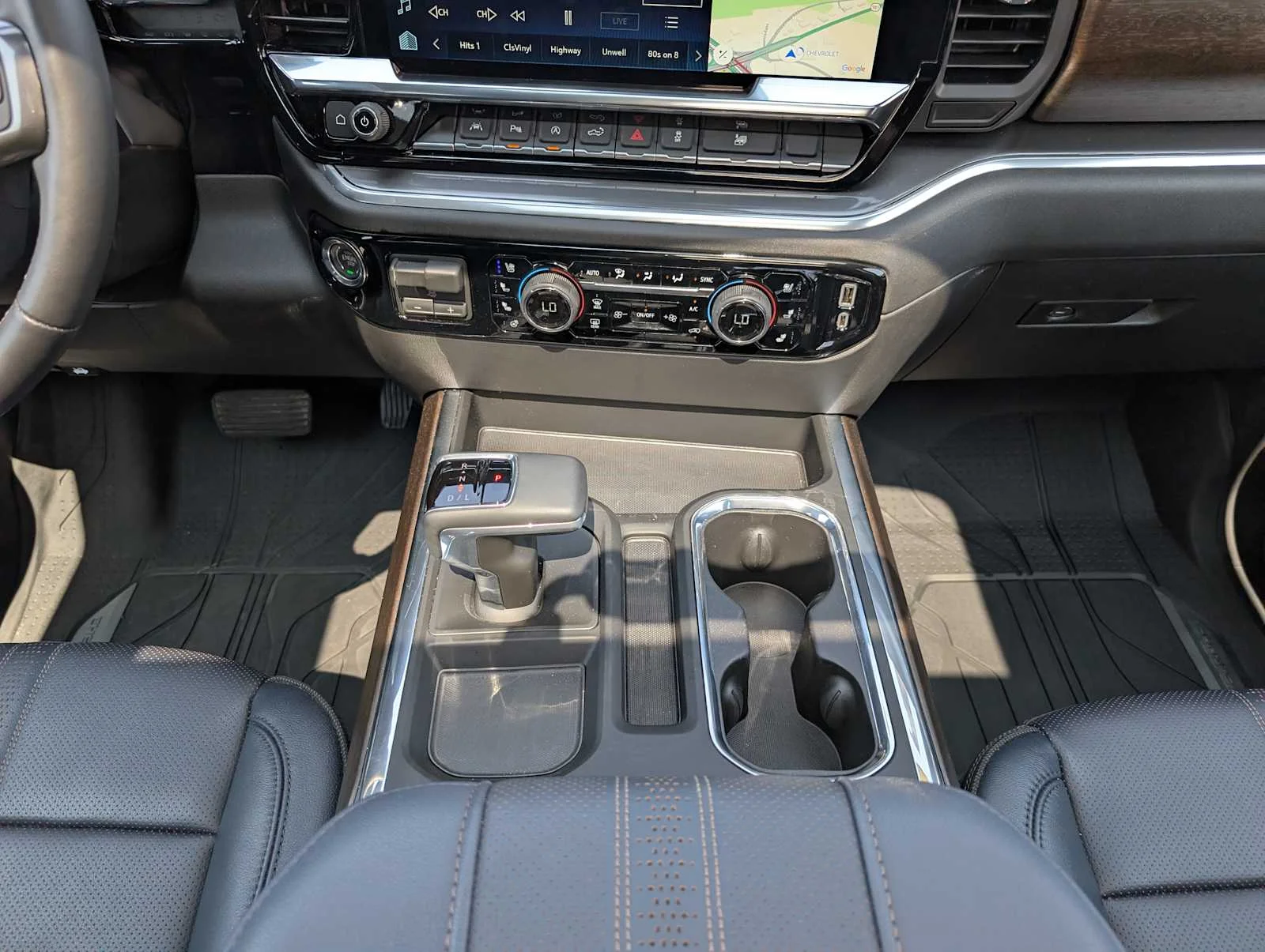 2026 Chevrolet Silverado 1500 High Country - Photo 13