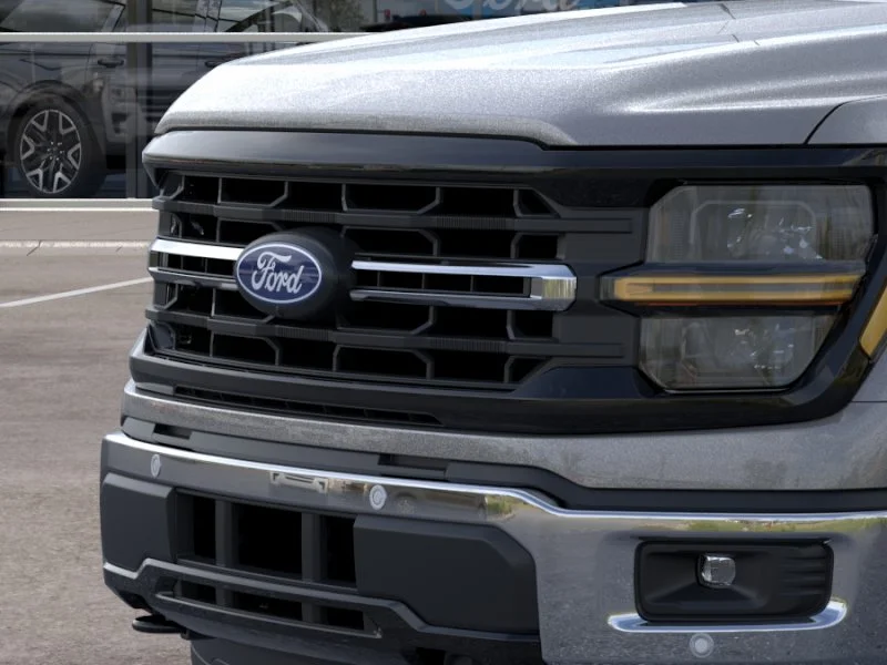 New 2026 Carbonized Gray Metallic Ford XLT image 17