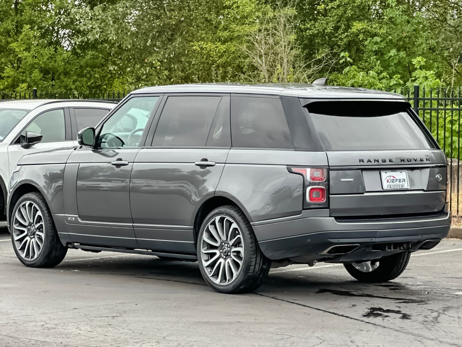 Used 2018  Land Rover 5.0L V8 Supercharged image 5