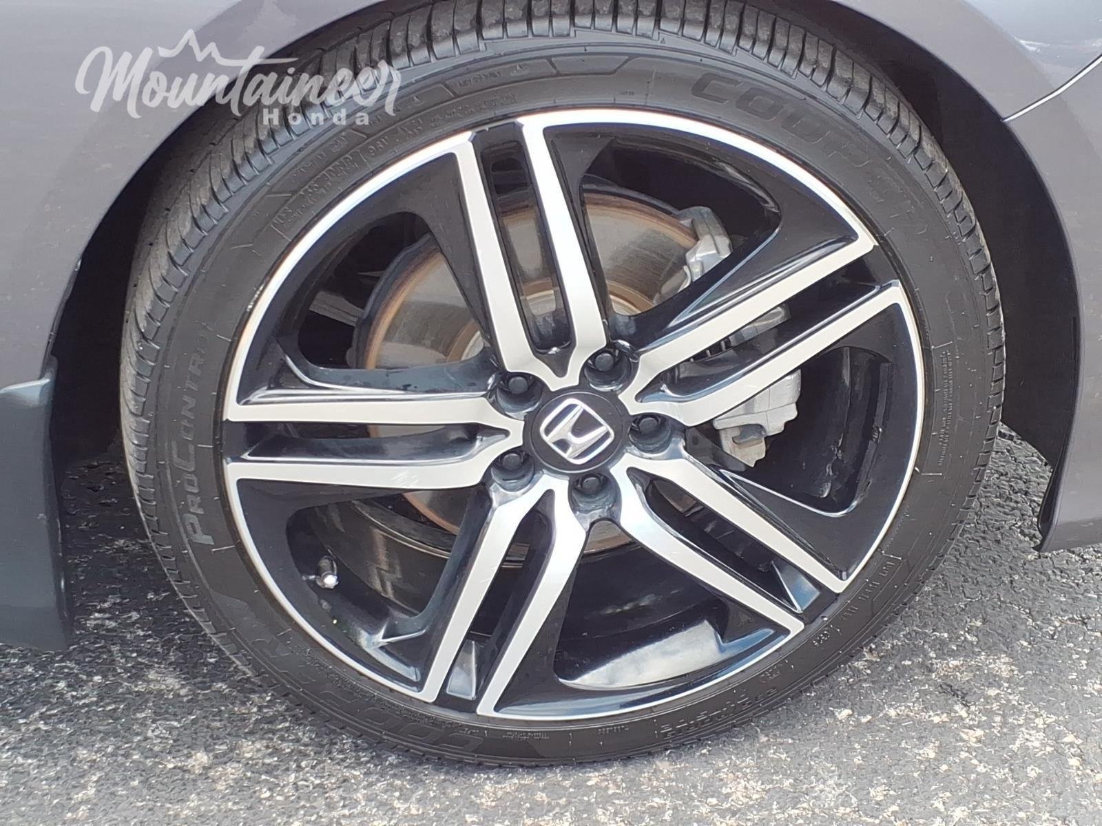 Used 2019 Modern Steel Metallic Honda Sport image 10