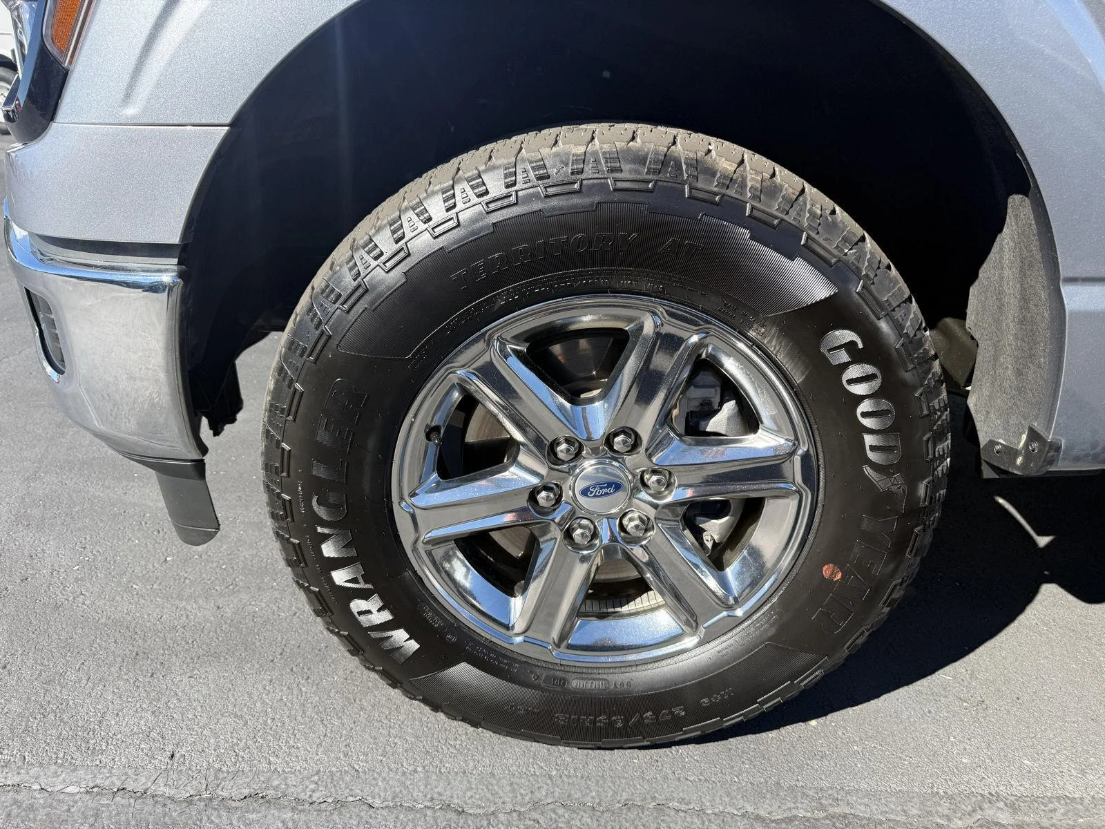 Certified Used 2025 Silver Ford XLT image 17