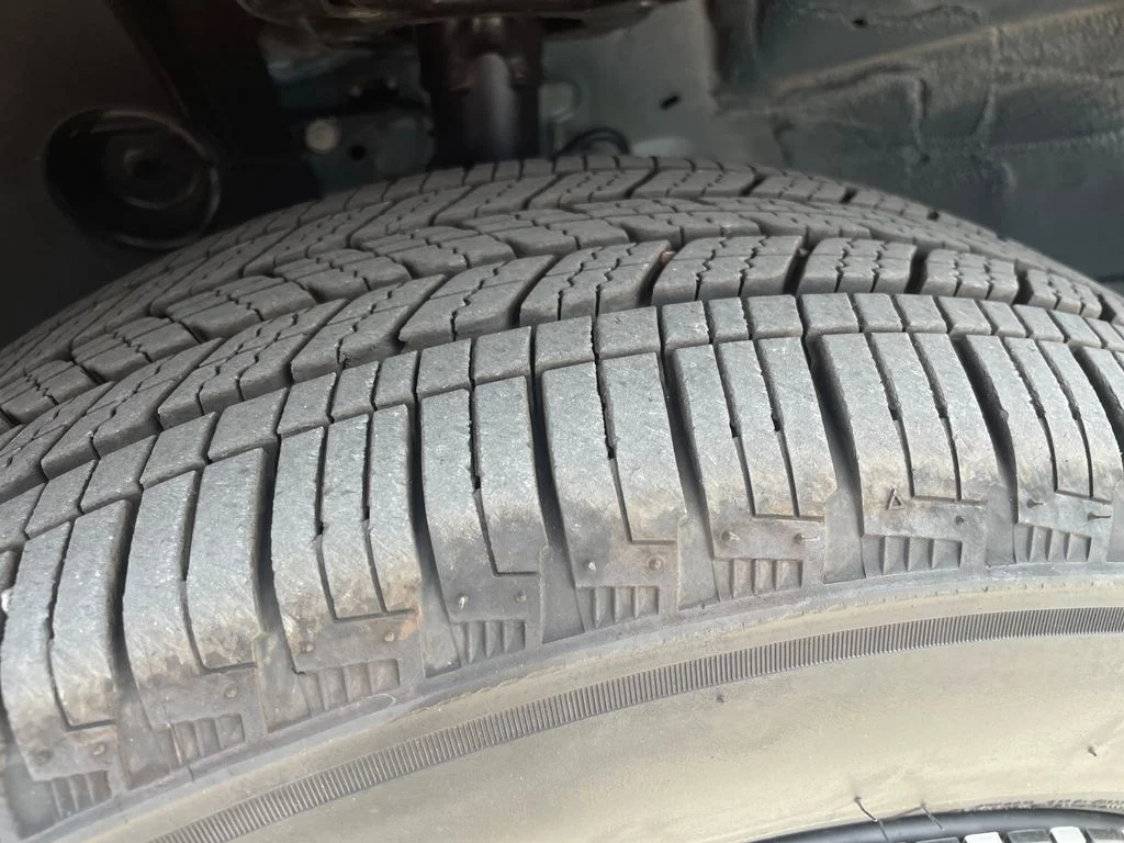 Used 2025 Blue Nissan SV image 28