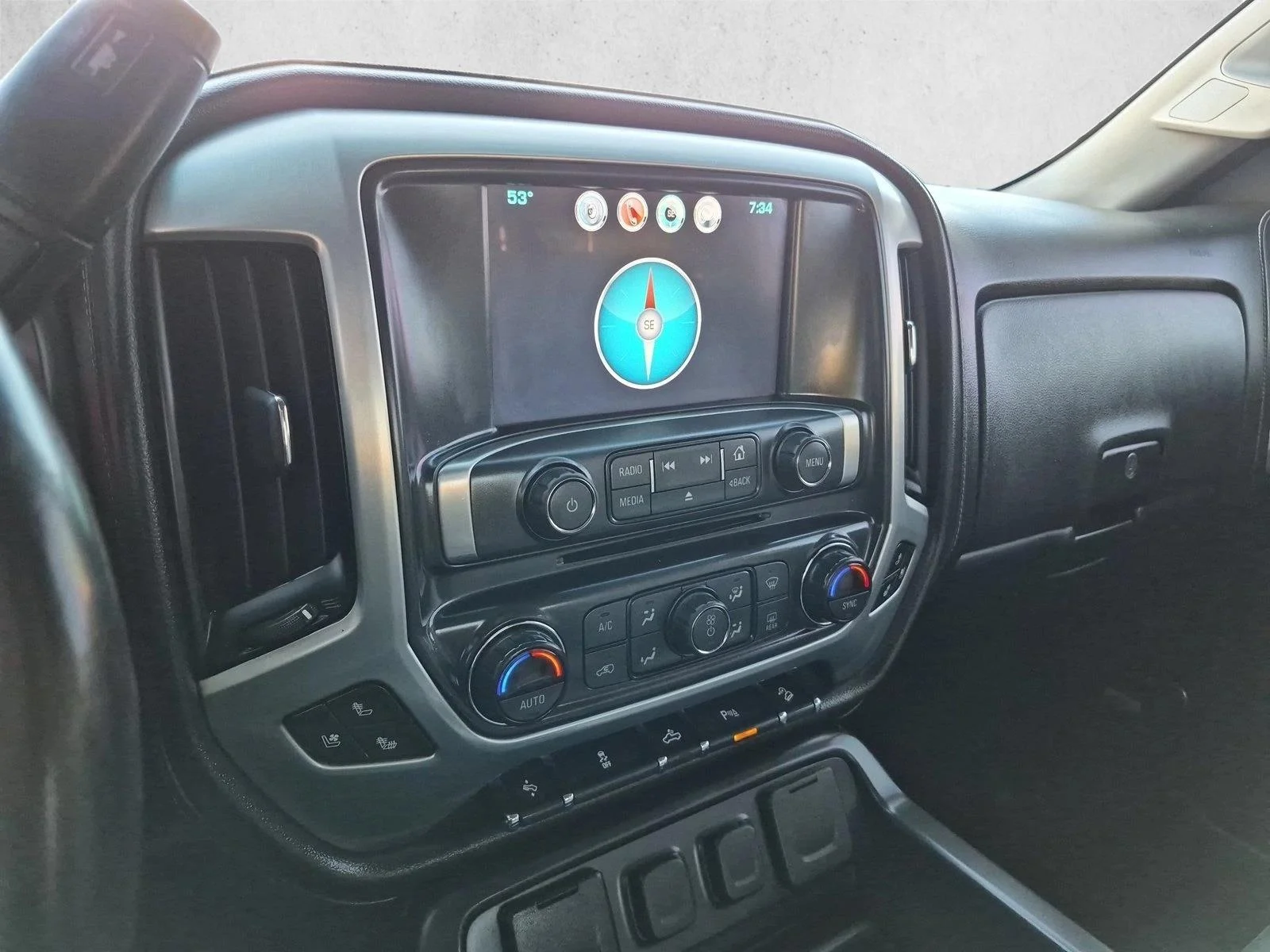 Used 2018 Dark Slate Metallic GMC SLT image 14