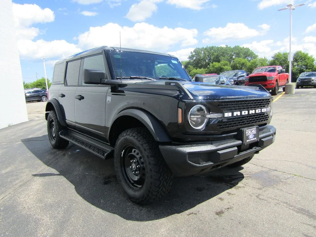 New 2026 Shadow Black Ford Big Bend® image 10