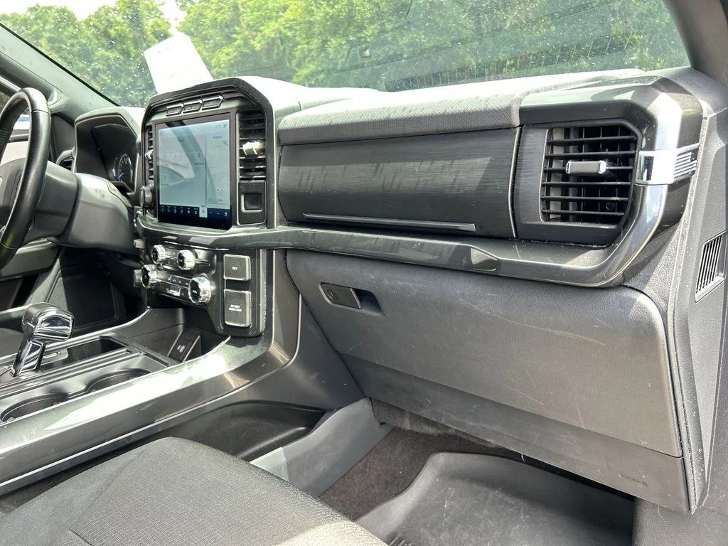 Certified Used 2022 Black Ford XLT image 15