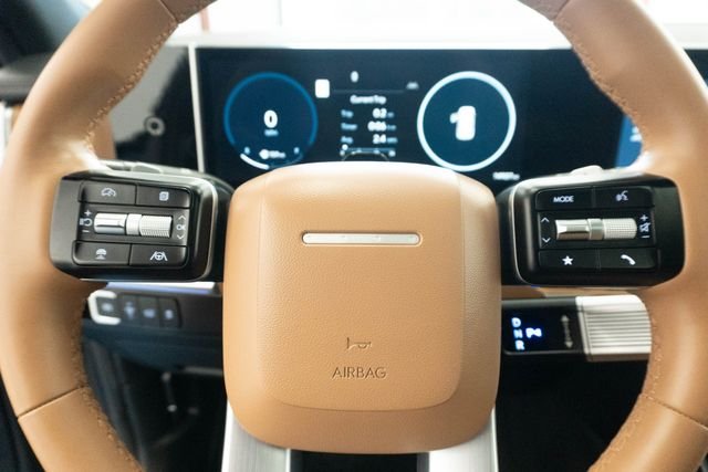 2025 Hyundai Santa Fe Limited - Photo 13