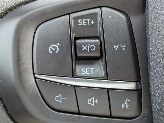 New 2026 Oxford White Ford XL image 23