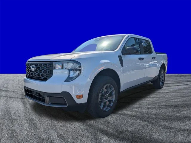 New 2026 Space White Metallic Ford XLT image 7