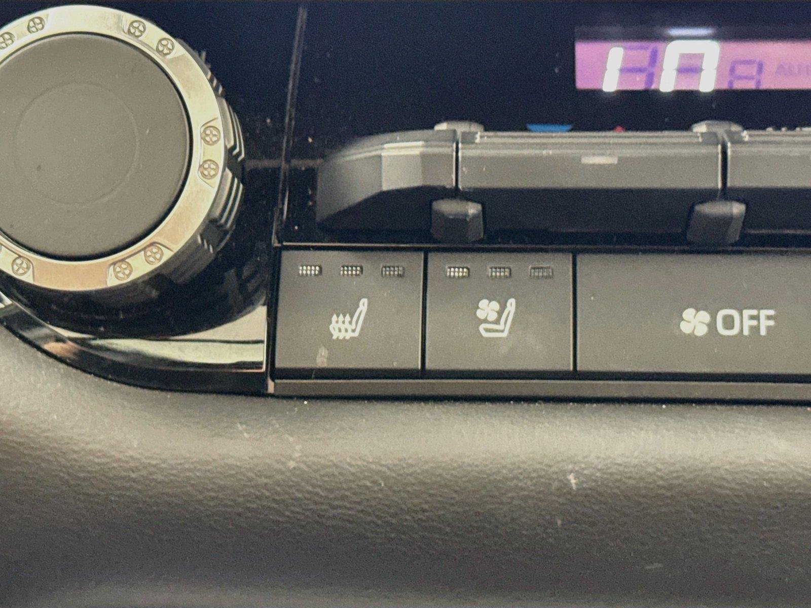 Used 2023 Wind Chill Pearl Toyota Platinum HV image 8
