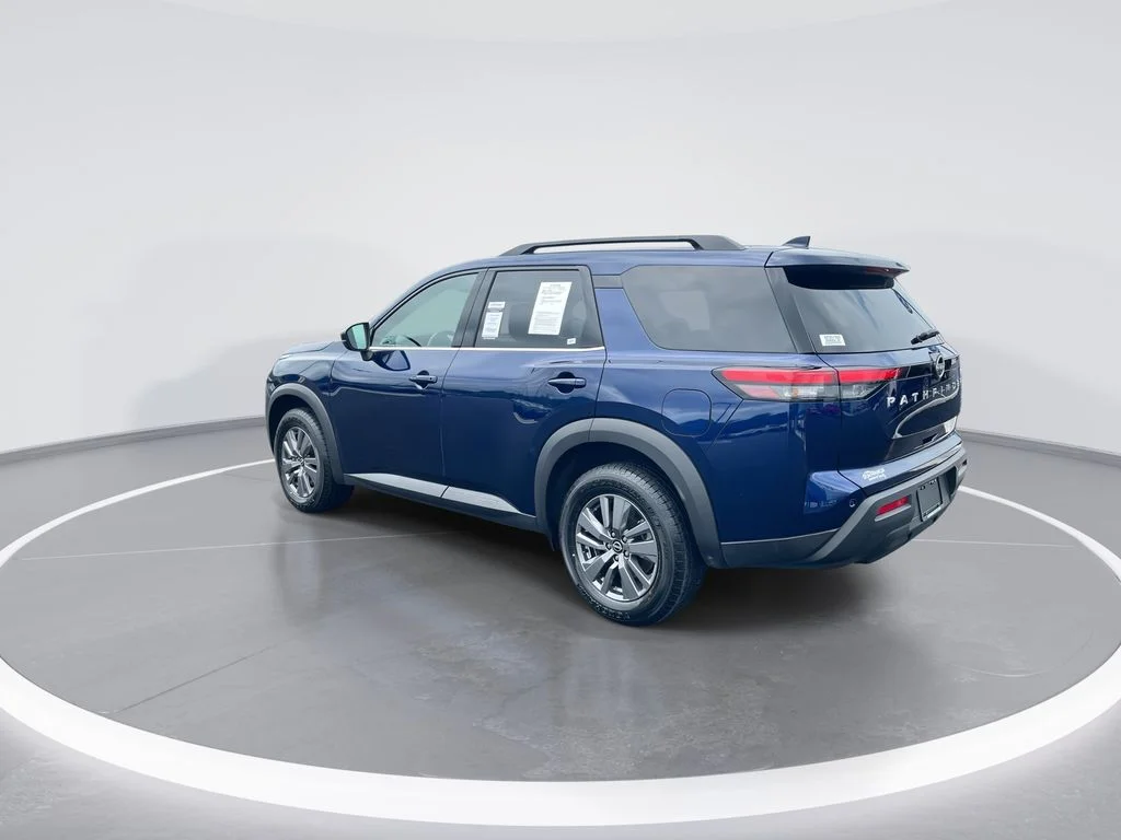 Used 2025 Blue Nissan SV image 6