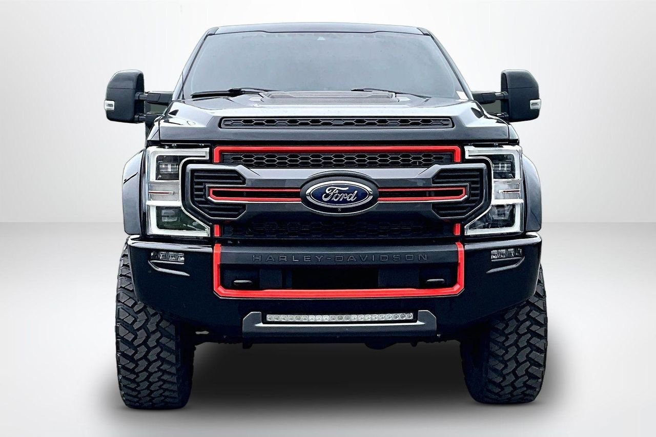 Used 2021 AGATE BLACK Ford LARIAT image 2