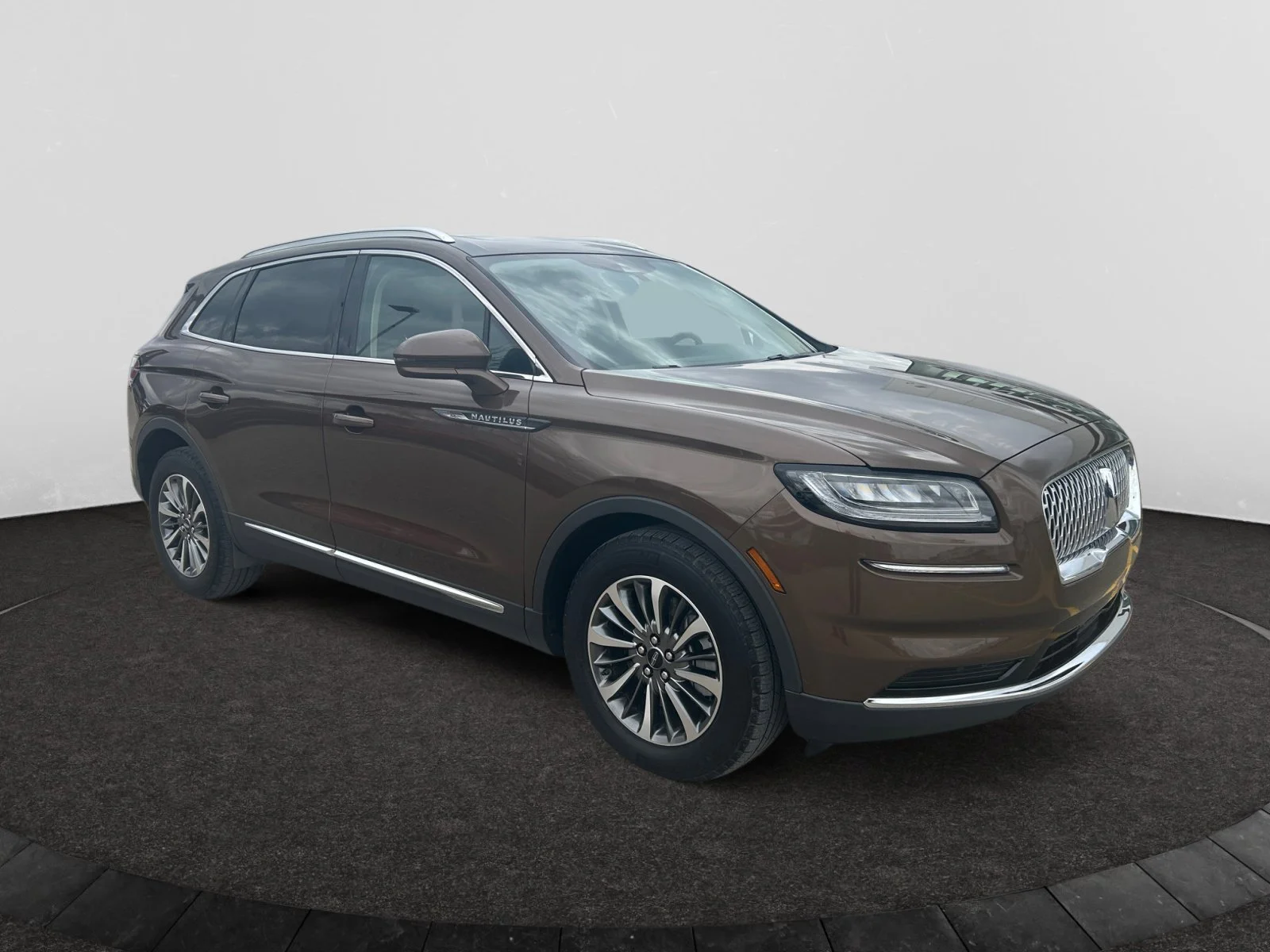 Used 2022 Bronze Lincoln RESERVE AWD image 7