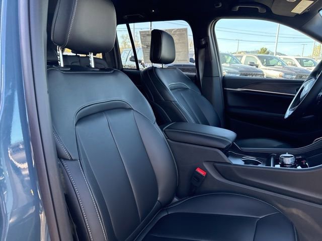 New 2026 Steel Blue Exterior Paint Jeep Limited image 10