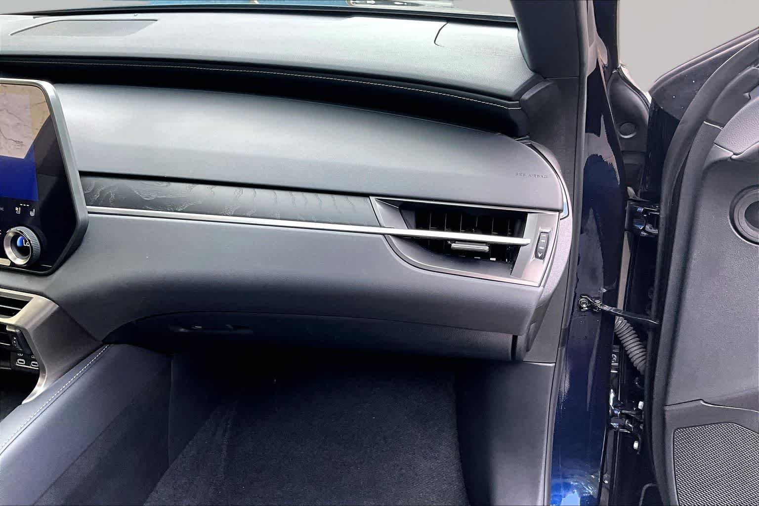 Used 2023 Nightfall Mica Lexus Premium image 19