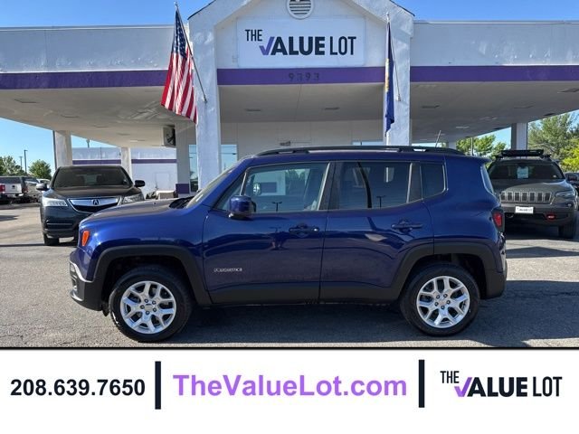 Used 2018 Blue Jeep Latitude image 1
