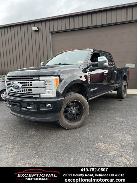 2017 Ford F-250 Platinum 4x4 Crew Cab 8' Box's photo