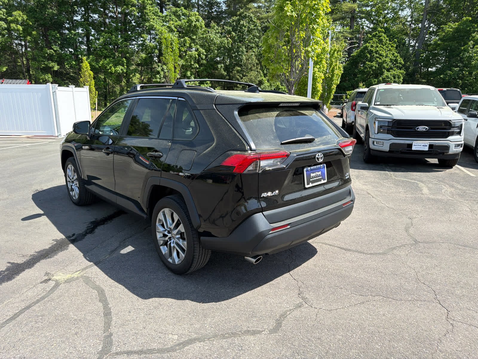 Used 2024 Midnight Black Metallic Toyota XLE Premium image 7