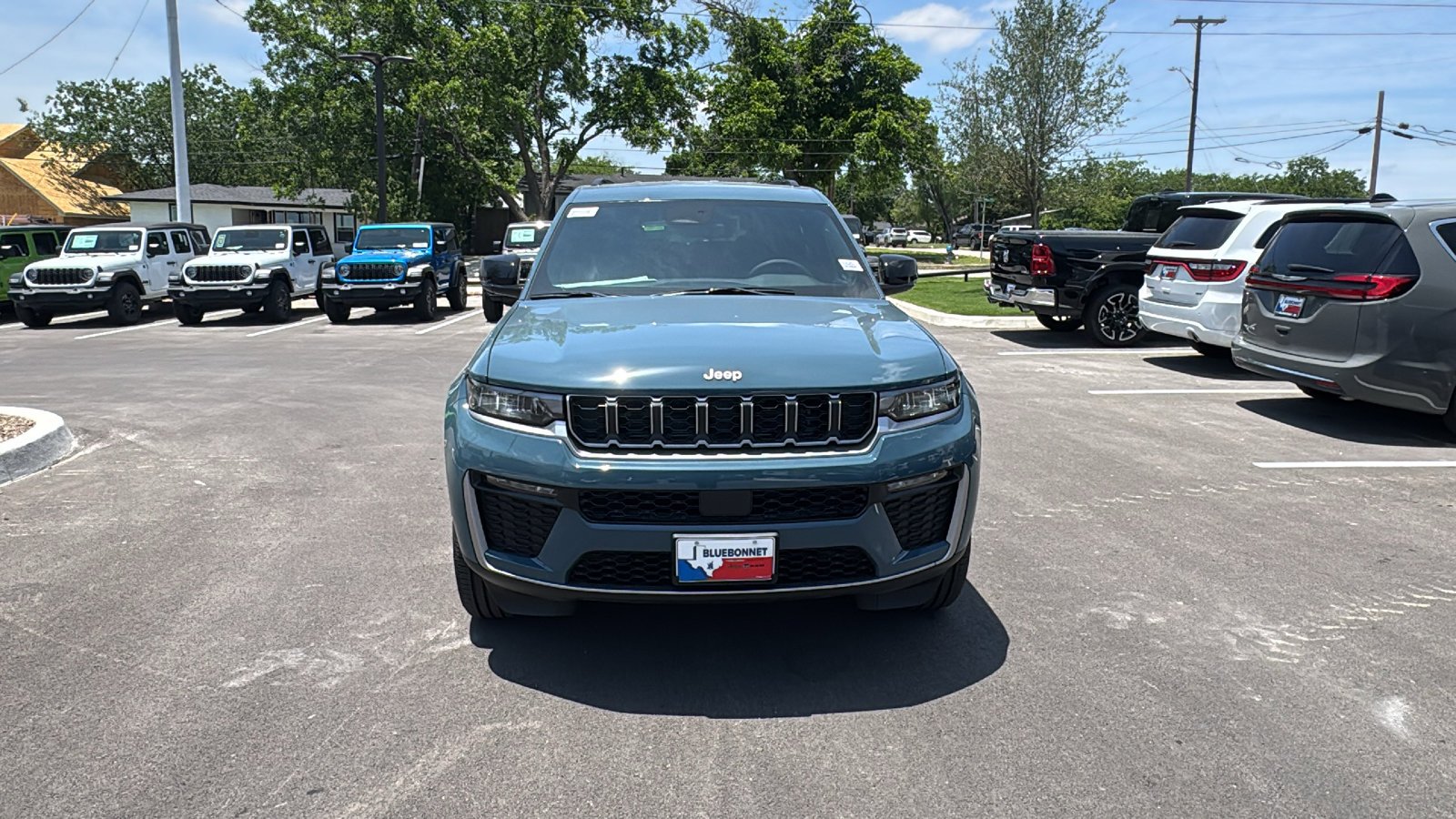 New 2026 Steel Blue Exterior Paint Jeep Limited image 2