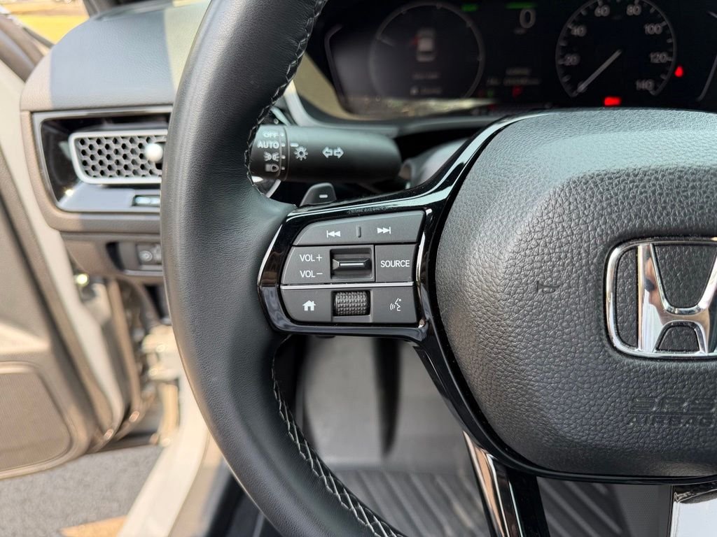 Used 2026 Sonic Gray Pearl Honda Sport image 17