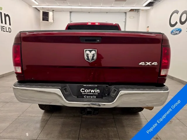 Used 2016 Delmonico Red Pearlcoat Ram Tradesman image 4