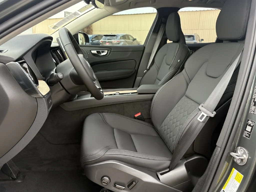 New 2026 Forest Lake Volvo Plus image 12