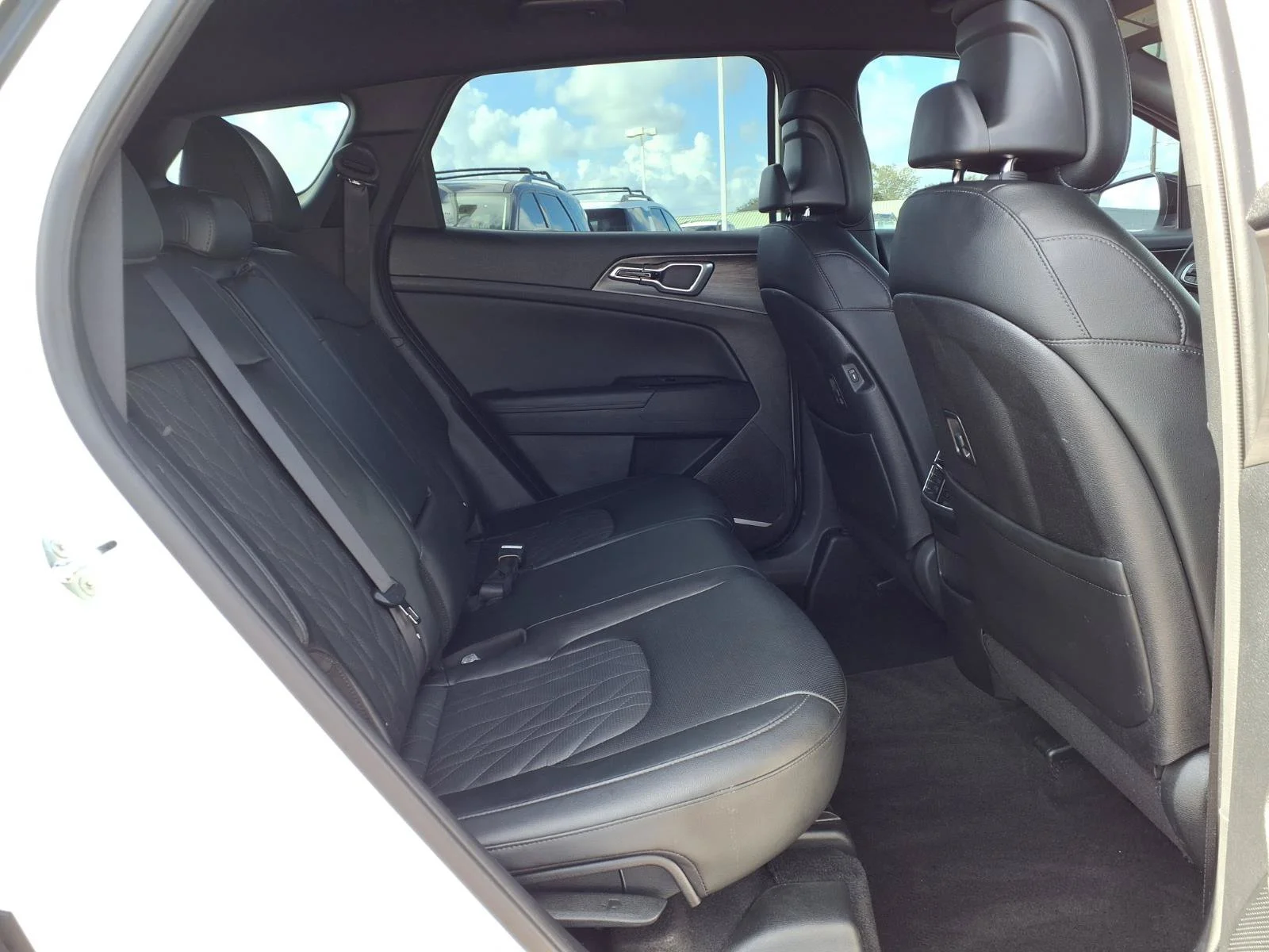 Certified Used 2025 White Kia X-Line image 12
