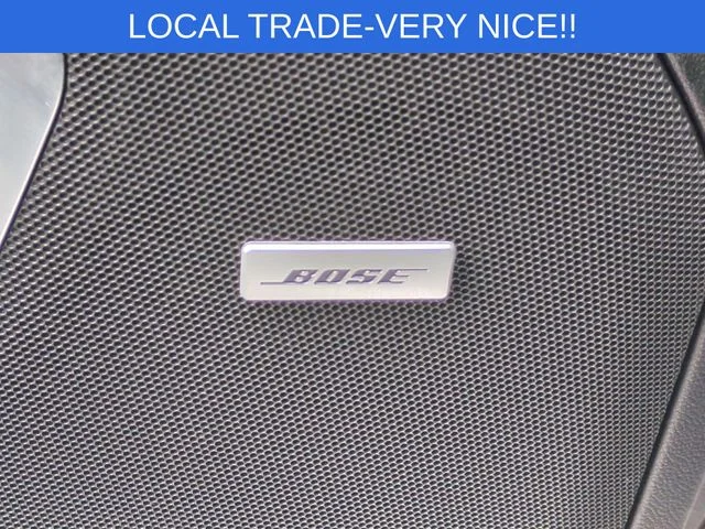 Used 2023 White GMC AT4 image 27