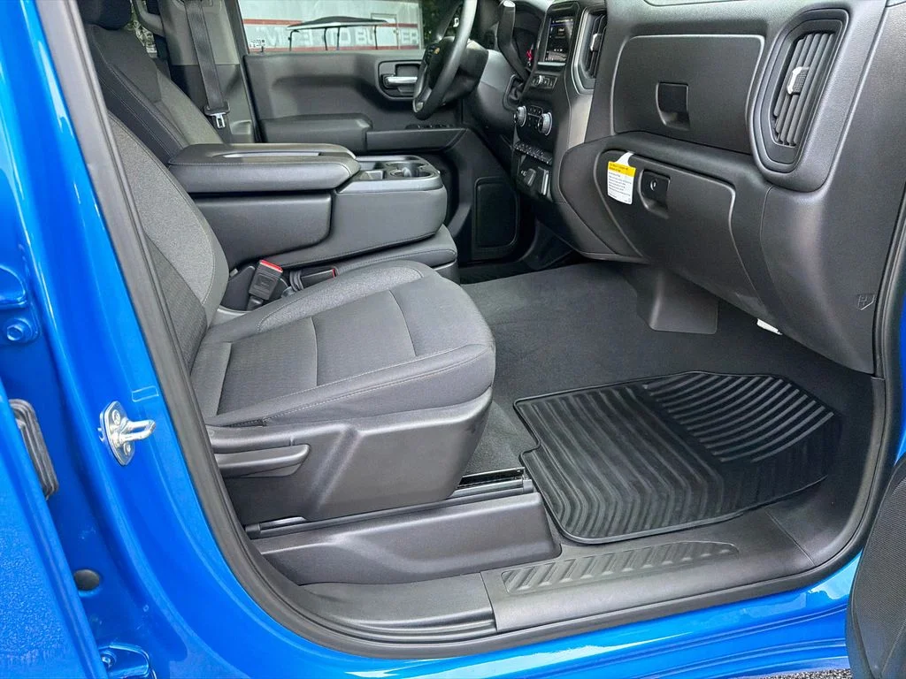 Used 2025 Blue Chevrolet Custom image 13