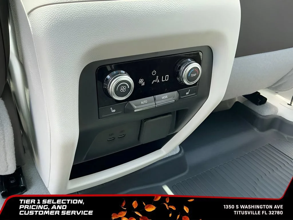2026 GMC Acadia Denali - Photo 37