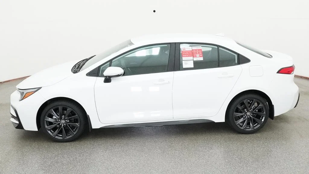 New 2026 Ice Cap Toyota SE image 3