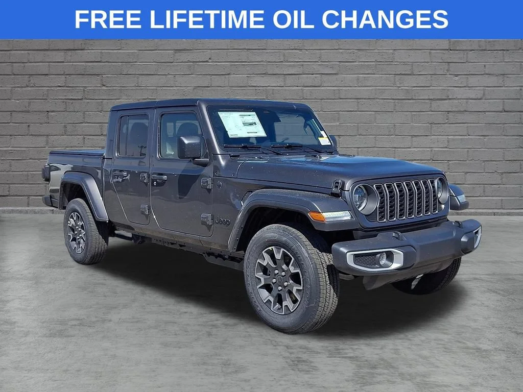New 2026 Granite Crystal Metallic Clearcoat Jeep Sahara image 1