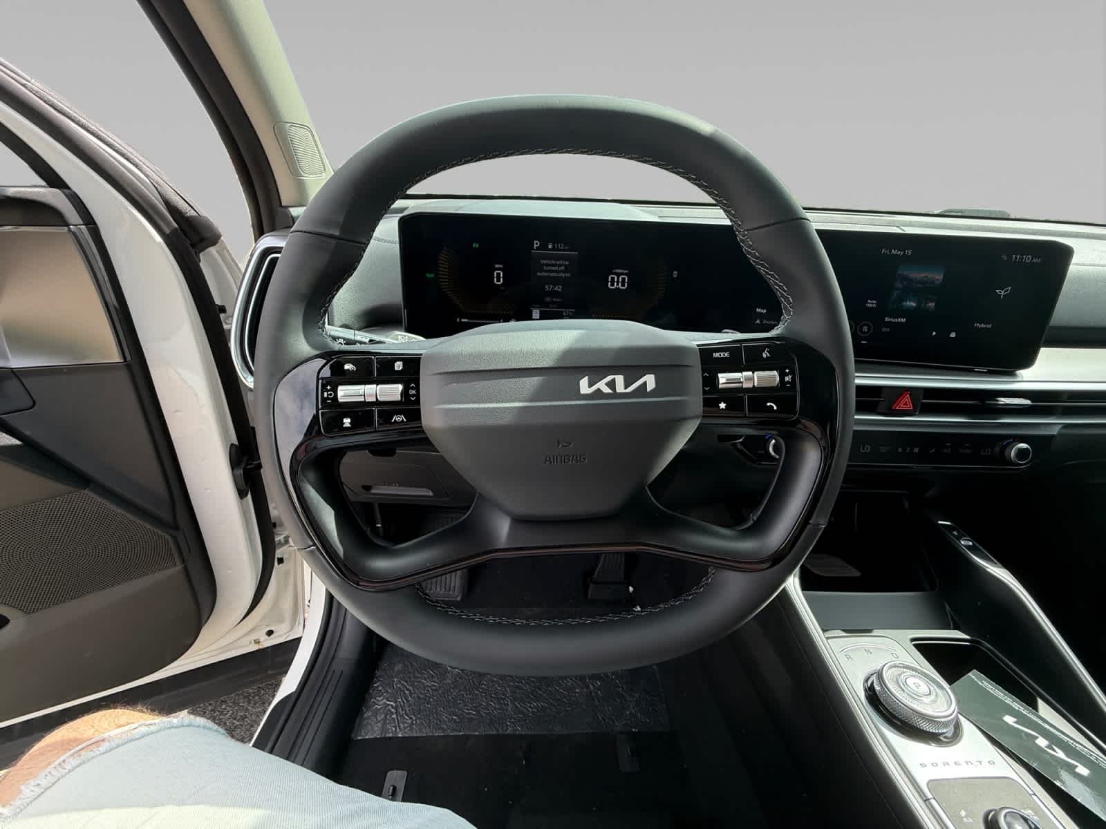 New 2026 Snow White Pearl Kia EX image 12