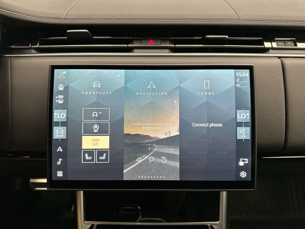 New 2026 Santorini Black Metallic Land Rover SE image 13